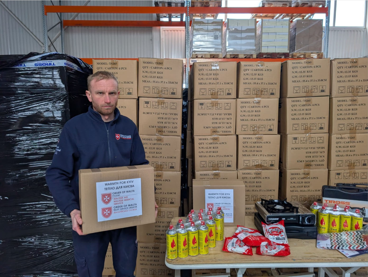 1 – Don pour action humanitaire Warmth for Ukraine