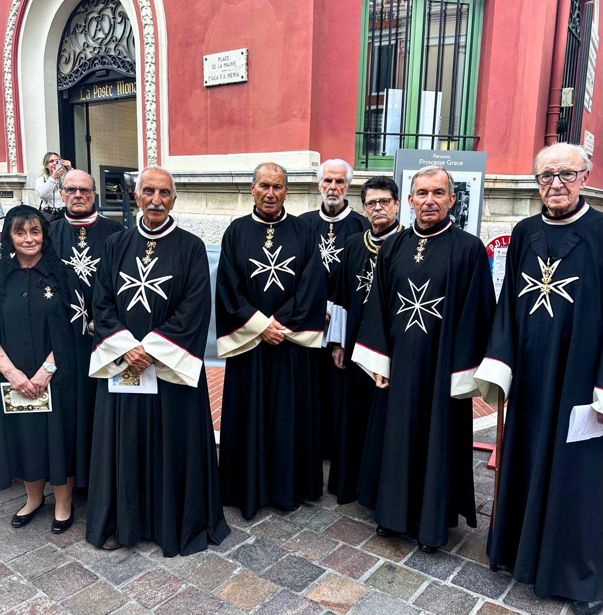2 – Place de la Mairie – Fête Dieu